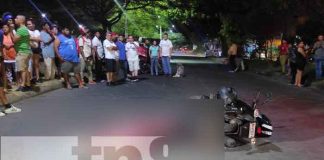 Foto: Jovencita pierde la vida tras caerle su moto en un accidente de tránsito en Managua / TN8