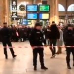 Brutal ataque en una estación de trenes en París dejó a seis heridos