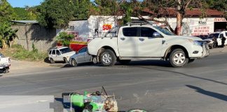 Camioneta irrespetó señal de ALTO y choca a motociclista y acompañante en Juigalpa