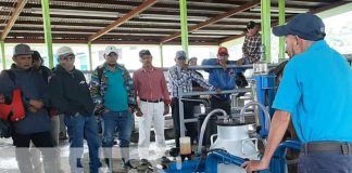 Productores y jóvenes estudiantes realizan recorrido en el tecnológico de Jinotega