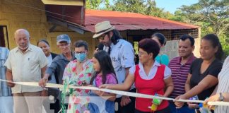 Alcaldía de Juigalpa, inauguró 100 metros de calle adoquinada en el barrio La Canoas