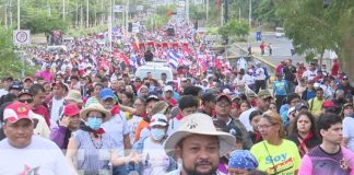 Foto: Nicaragüenses celebran nuevas victorias con multitudinaria caminata / TN8