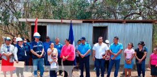 Autoridades de Somoto entregan sitio para construcción de 15 viviendas