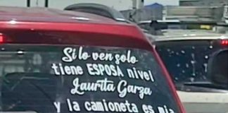 Esposa deja una advertencia en el carro de su marido