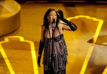 Rihanna interpreta tema en premios Oscar y cautiva a todo el público