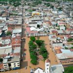 Fuertes aguaceros dejan tres muertos y miles de damnificados en Ecuador