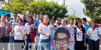 Foto: Homenaje al poeta y guerrillero Leonel Rugama / TN8