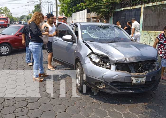 Motociclista catapultado por escaparse de delincuentes que lo querían asaltar