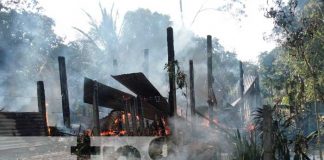 Familia queda sin nada, luego que su vivienda se haya incendiado en Siuna