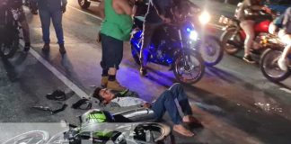 Imprudencia de motociclista lo deja con graves lesiones en Carretera Nueva a León