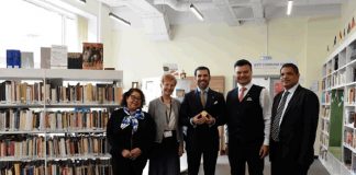 Delegación de Nicaragua en Moscú visitó la Biblioteca de Literatura Extranjera