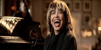 Los mejores 5 top de Tina Turner y las historias detrás de ella