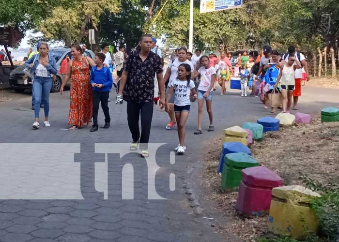 Foto: Granada despide el verano con «Pachanga» al ritmo de Fuzión 4 / TN8