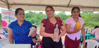 Productores participan en Festival departamental del cacao en Río San Juan