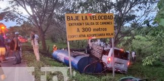 Tres lesionados en violento choque entre una cisterna y un microbús en Chontales