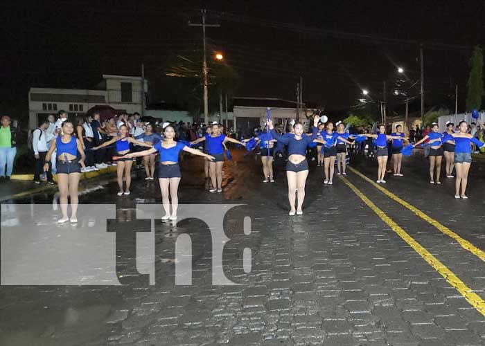 Festival Municipal de Comparsas Rítmicas en León