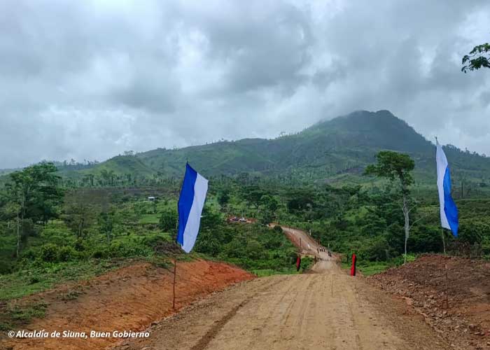 Entregan caminos a productores de Saslaysito en Siuna