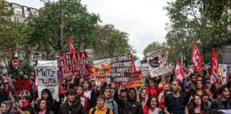 Protestan en las principales ciudades de Francia contra reforma jubilatoria