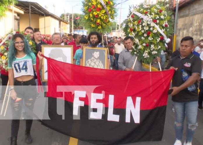 A 44 años rinden homenaje a héroes del barrio Benedicto Valverde