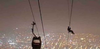 Foto: Rescate audaz: 74 personas atrapadas en el teleférico de Quito (Ecuador) / Cortesía