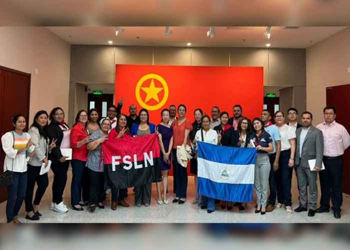 Delegación de Nicaragua visitó la Universidad de Ciencias Políticas de la Juventud de China