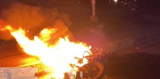 Foto: ¡Ardió la Moto! Choque e incendio de motocicleta deja a una persona lesionada en Juigalpa / TN8