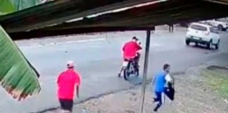 Video: Un niño escapa de un asalto de sujetos en motocicleta