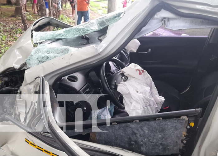 Taxista muere luego de que supuestamente invadió carril a un cabezal en León