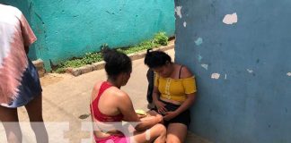 Foto: Delincuentes dejan sin teléfono, sin dinero y sin oreja a sus compañeros de tragos en barrio capitalino, pero ya se encuentran detenidos /TN8