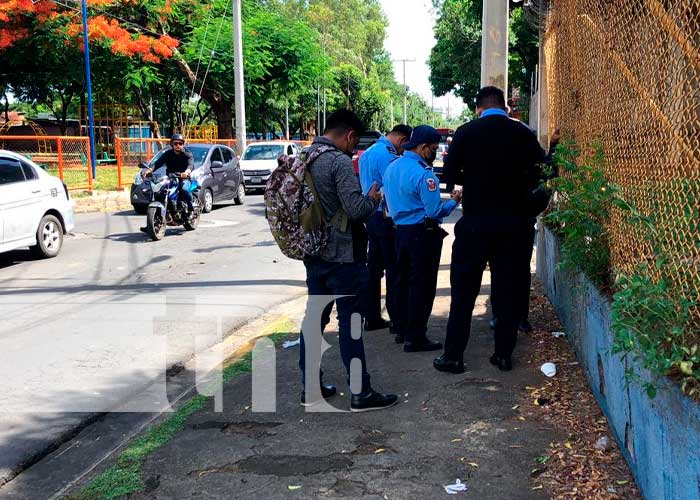 “Se tiró la intersección” imprudencia al volante provoca accidente en Managua