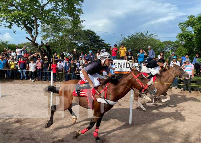 Foto: Juigalpa elige a la reina de la fiesta patronal en honor a la Virgen de la Asunción / TN8