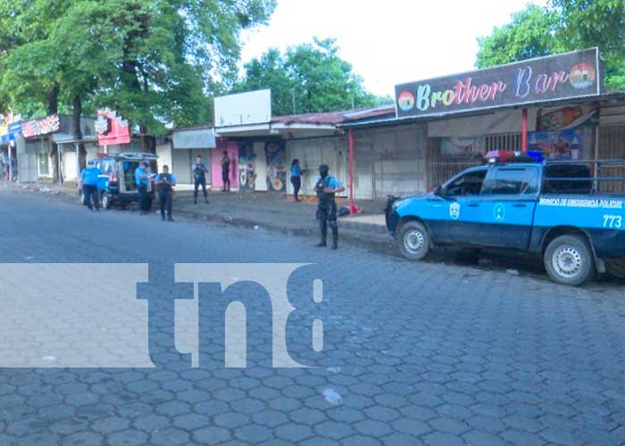 Hombre perece frente a un bar en Managua