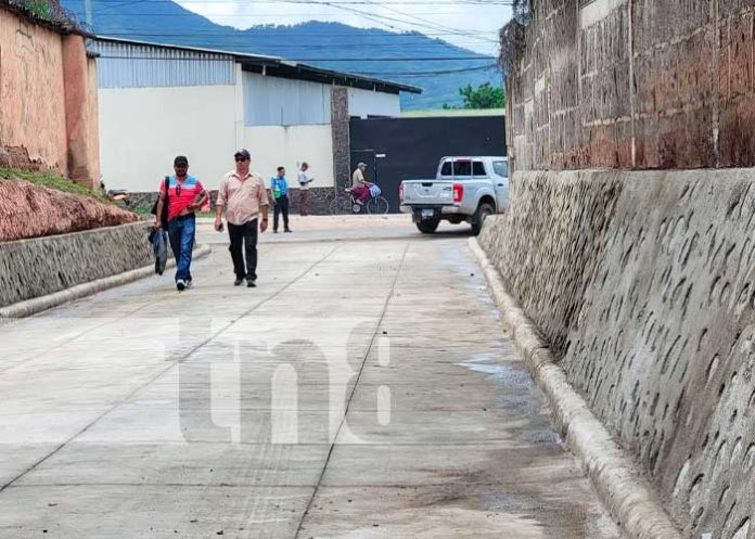 Familias de Ocotal contentas por sus nuevas calles