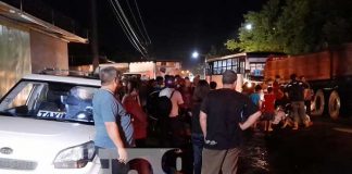 Accidente paraliza el tráfico en Los Rieles, de Sábana Grande, Managua