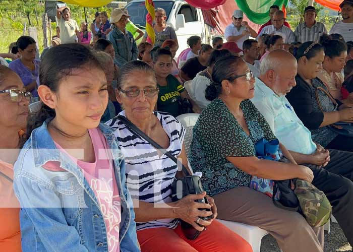 Alcaldía de Juigalpa hizo entrega de 3 viviendas dignas de interés social