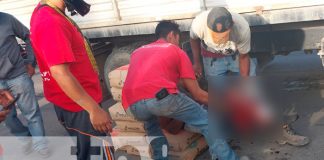 Fuerte impacto entre dos camiones deja a dos personas lesionadas en Estelí