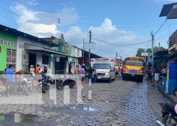 Descarga eléctrica acaba con la vida de un obrero en Chinandega