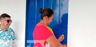 Foto: Alma entrega vivienda digna en distrito dos de Managua, hoy esta familia de Managua tendrà mejores condiciones de vida / TN8