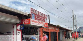 Foto: Robo en tienda de celulares de Jalapa / TN8