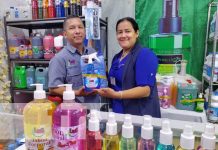 Foto: Comerciantes y artesanos exponen sus productos en la ExpoPyme en Managua / TN8