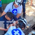 Motorizado ignora el ALTO y manda a un hombre al hospital, en Granada