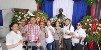 Foto: Homenaje a Rigoberto López Pérez en León / TN8