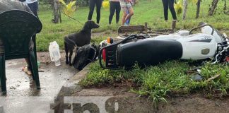 Adolescente de 14 años lesionado al impactar su moto contra un carro en Chontales