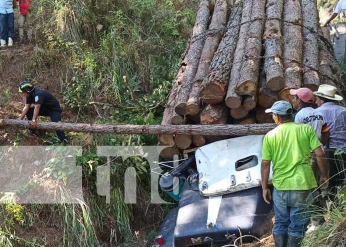 Dos accidentes cobran vidas en menos de 24 horas en Jalapa