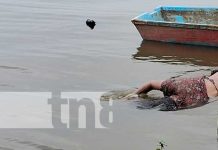 Foto: Cuerpo de mujer flotando en el Lago de Managua / TN8