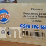 Foto: Loto entrega utilidades para Lotería Nacional / TN8