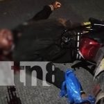 Foto: Motociclista muere tras impactar contra un furgón en Ctra. Vieja a León/TN8