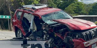 Foto: Camioneta impacta contra un puente y deja a una persona lesionada en Cuisalá / TN8