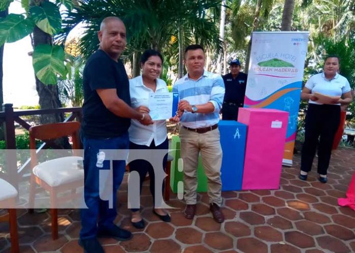 Foto: ¡Éxito en Ometepe! Segunda graduación de la Escuela Hotel Volcán Madera/TN8