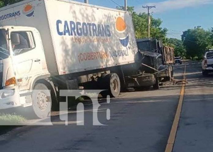 Foto: Accidente de tránsito en el sector de Malacatoya / TN8